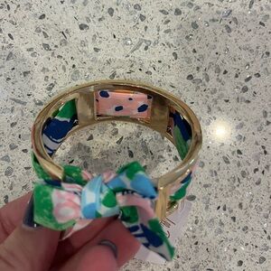 NWT/GWP Lilly Pulitzer Scarf Gold Cuff Bracelet